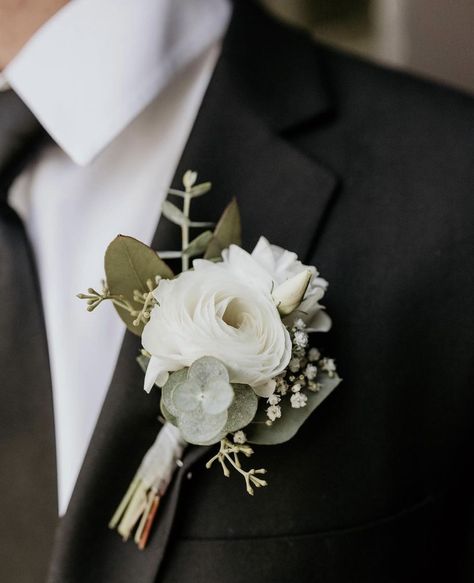 White Flower And Greenery Boutonniere, Sage Wedding Boutonniere, White And Greenery Boutonniere, Green And White Wedding Boutonniere, Sage Green And White Boutonniere, White And Green Wedding Boutineers, Lapels For Wedding, White Floral Boutonniere, White Flower Boutineer