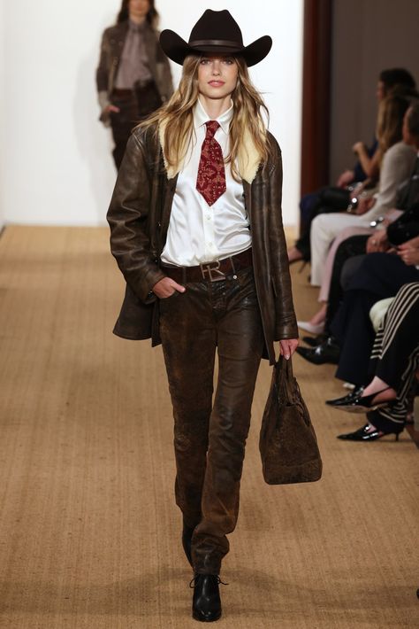 Ralph Lauren Fall 2024 Collection Ralph Lauren Fall Winter 2023 2024, Ralph Lauren Catwalk, Ralph Lauren 2024 Fall, Ralph Lauren Spring Summer 2024, Ralph Lauren Fall 2024, Cowboy Runway, Ralph Lauren 2024, Ralph Lauren 2023, Ralph Lauren Cowboy