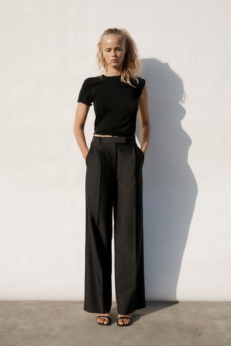 Peg Trousers, Style Wide Leg Pants, Relaxed Trousers, Black Wide Leg Trousers, Zara Outfit, Neutral Style, Flowy Pants, Belted Trench Coat, Belted Jacket