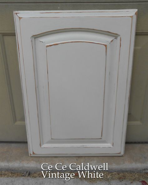 Using Chalk Paint for Oak Kitchen Cabinets (test door) | Simply Rooms (by design) Distressed Kitchen Cabinets, Chalk Paint Kitchen Cabinets, Chalk Paint Kitchen, Distressed Kitchen, Redo Cabinets, Using Chalk Paint, Oak Kitchen Cabinets, Painting Landscapes, New Kitchen Cabinets