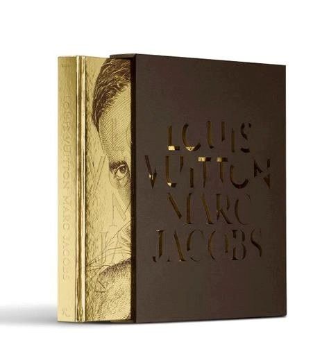 Louis Vuitton Marc Jacobs... This book is just as great on the inside as it looks on the outside Coffee Table Book Design, Louis Vuitton Book, Graphic Design Magazine, Book Cover Artwork, Buch Design, Publication Design, Brand Book, Book Layout, Book Binding