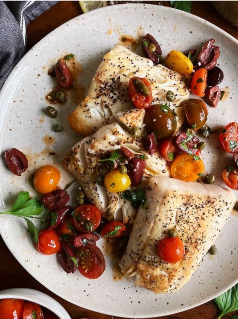 Sole Fillet Recipes, Pacific Cod, Fresh Dishes, Fresh Cherry, Fresh Cherries, Kalamata Olives, What To Cook, So Delicious, Fish And Seafood