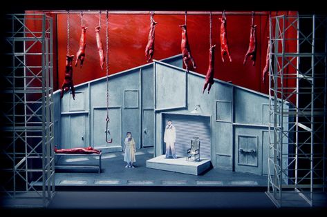 Sweeney Todd — Erhard Rom Scenic Design Theatres, Bühnen Design, Theatre Inspiration, Hansel Y Gretel, Theatre Lighting, Movable Walls, Stage Set Design, Set Design Theatre, Theatre Stage