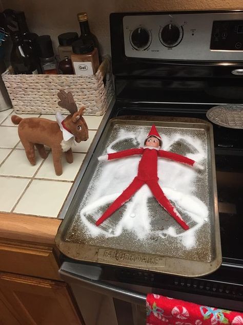 Elf On The Shelf Idea Arrival, Elf On The Shelf Ideas Christmas Day, Cute Simple Elf On The Shelf Ideas, Easy Elf The Shelf Ideas, Elf On The Shelf Ideas For One Year Old, Day Two Elf On The Shelf, Day 3 Elf On The Shelf Ideas, Elfe On The Shelf Ideas Funny, Elf On The Shelf Glitter Ideas