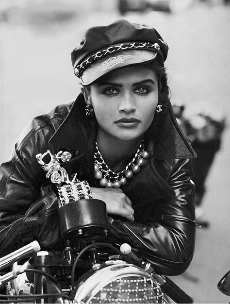 Supermodel Helena Christensen channeling “The Wild One” and striking a very Marlon Brando-esque pose in her Erez leather jacket and Harley-Davidson leather biker cap –Image by © Peter Lindbergh Long Haired Men, Fashion Guys, Epic Photography, Tatjana Patitz, Cow Boys, Michael Hutchence, Stephanie Seymour, Francisco Lachowski, 90s Supermodels