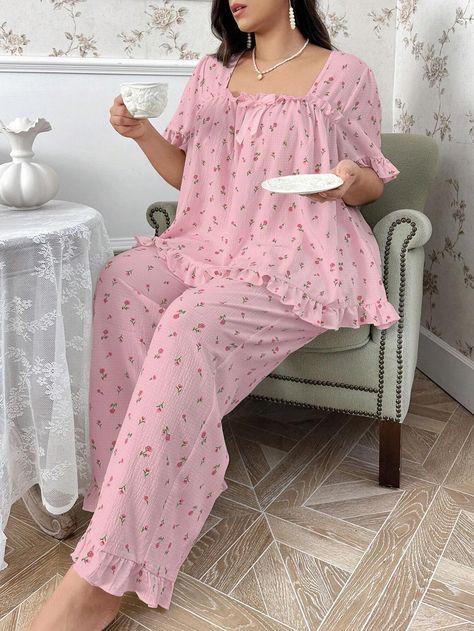 Shein CottageSlumber Women's Sleepwear Set With Small Rose Printed Square Collar And Bow TieI discovered amazing products on SHEIN.com, come check them out! Plus Size Pjs Pajamas For Women, Dollete Pajamas, Sewing Pajamas Women Free Pattern, Cute Pajamas Pink, Plus Size Pajamas Set, 60s Sleepwear, Girly Morning Routine, Glam Pajamas, Autumn Pjs