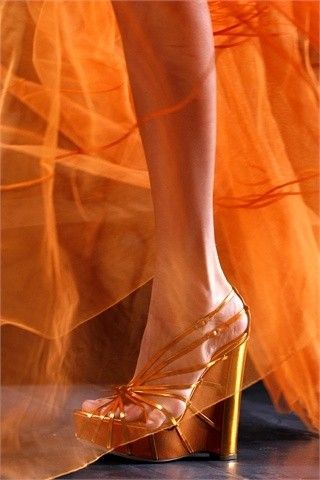 Christian Dior 2010 Orange Sandals Winx Cosplay, Orange You Glad, Orange Aesthetic, Orange Is The New, Orange Crush, Orange Is The New Black, Color Naranja, Bleu Turquoise, Aesthetic Colors