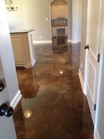 Acid Stained Concrete Floors, Garage Boden, Acid Stained Concrete, Decoration Beton, Concrete Stained Floors, Floor Stain, Beton Design, Basement Makeover, Basement Flooring