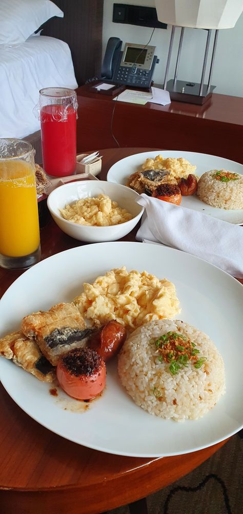 Pinoy Lunch Baon Ideas, Filipino Breakfast Aesthetic Mornings, Filipino Food Aethstetic, Filipino Breakfast Aesthetic, Pinoy Breakfast Ideas, Philippine Breakfast, Filipino Breakfast Ideas, Breakfast Filipino, Morning Breakfast Aesthetic