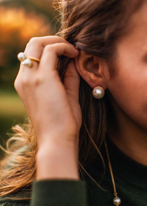 Simple & Elegant - 14mm Outdoor Jewellery Photoshoot, Fall Jewelry Photoshoot, Outdoor Jewellery Shoot, Outdoor Jewelry Photoshoot, Jewelry Photography Earrings, Model Earrings Photography, Jewelry Model Poses Earrings, Outdoor Jewelry Photography, Earing Photography Ideas