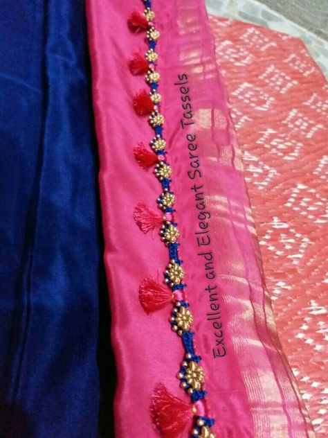 Tassels Saree Knots, Kuch Designs, Pink Colour Saree, Tassel Saree, Saree Blouse Tassels, Saree Kutch, Saree Kuch, Saree Kuchu Design, Saree Kuchu New Designs