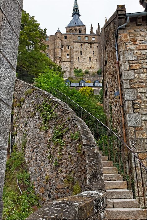 Le Mont Saint-Michel | Claude | Flickr Mont Saint Michel France, Le Mont Saint Michel, Paris France Travel, Dark City, Normandy France, Mont Saint Michel, France Photos, Saint Michel, Writing Ideas