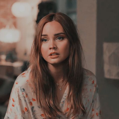 𝗱𝗲𝘀𝗰.Quinn Bailey 𝘁𝗮𝗴𝘀. #Scream6 #Scream #QuinnBailey #LianaLiberato Scream. Scream Icon. Scream Aesthetic. Scream 6. Scream 6 Icon. Scream 6 Aesthetic. Quinn Bailey. Quinn Bailey Icon. Quinn Bailey Aesthetic. Liana Liberato. Liana Liberato Icon. Liana Liberato Aesthetic. Scream 6 Quinn Bailey. Scream 6 Quinn Bailey. Scream Liana Liberato. Scream Quinn Bailey. Liana Liberato Quinn Bailey. Liana Liberato Scream, Quinn Bailey Scream 6, Quinn Bailey, Harry Potter Female Characters, Scream Characters, Liana Liberato, Scream Cast, Scream Franchise, Character Stickers