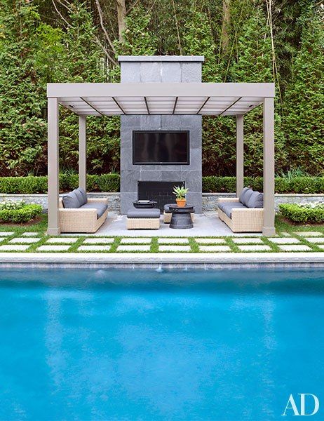 See inside a Westchester County home that perfectly shows how to create a stylish and family friendly home Pergola Aluminium, Modern Pergola, Outdoor Fireplaces, Casa Patio, Backyard Pergola, Patio Roof, Pergola Kits, Pergola Plans, Pergola Patio