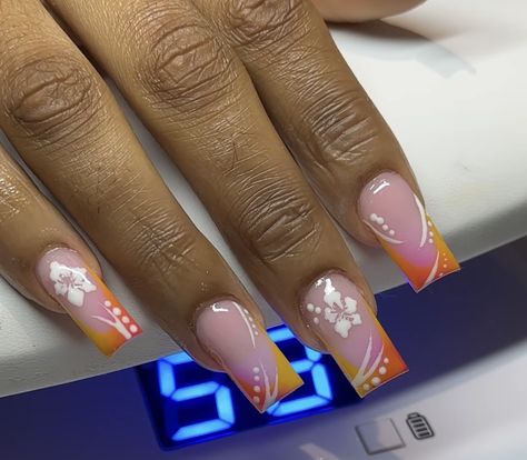 Square Vacation Nail Designs, Vacation Holiday Nails, Short Nails Acrylic Flowers, Short French Acrylic Nails Designs, Spring Nails Acrylic Coffin Medium, Florida Inspired Nails, Summer Shorties Nails, Short Vacay Nails, Moana Nail Designs