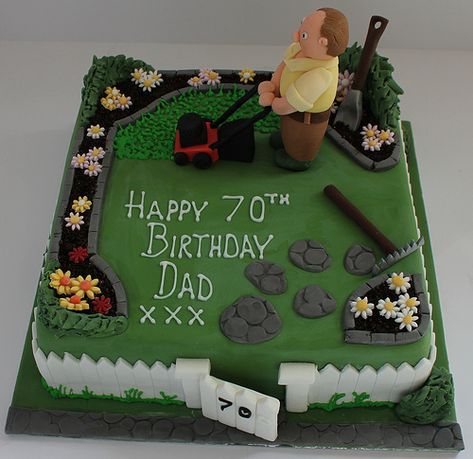 Gardeners birthday cake! | Pauls Creative Cakes | Flickr 70th Birthday Cake For Men, 60th Birthday Cake For Men, Garden Theme Cake, Garden Birthday Cake, 90th Birthday Cakes, 70th Birthday Cake, 80 Birthday Cake, Dad Birthday Cakes, Unique Birthday Cakes