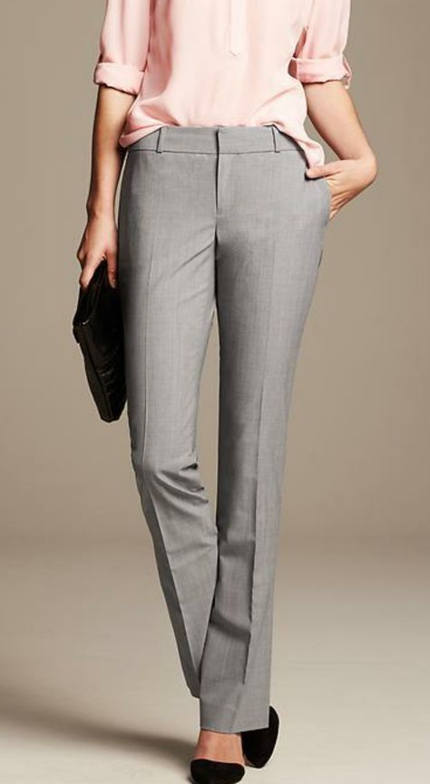 New Without Tags Banana Republic " Martin Fit" Size 10 R Color Light Gray Gray Pants Outfit, Business Casual Trousers, Fitted Dress Pants, Business Pants, Gray Pants, Wool Trousers, Banana Republic Pants, Jumpsuit Trousers, Fitted Trousers