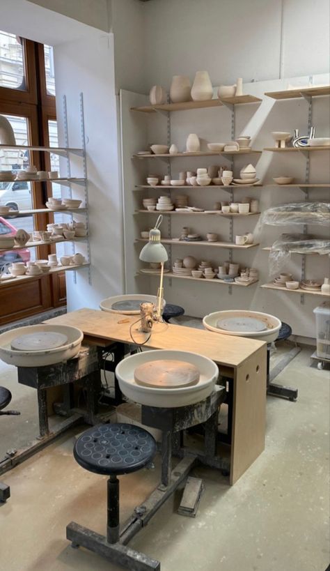 Modern Pottery Studio, Pottery Drying Shelves, Pottery Workshop Studios, Poterry Studio, Pottery Shop Interior, Garage Pottery Studio, Pottery Studio Interior Design, Pottery Room Ideas, At Home Pottery Studio