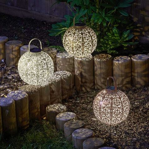 Solar Powered Garden Lights, Lantern Designs, Mini Lanterns, Lantern Ideas, Gold Lanterns, Garden Floor, Smart Garden, Garden Lanterns, Garden Makeover