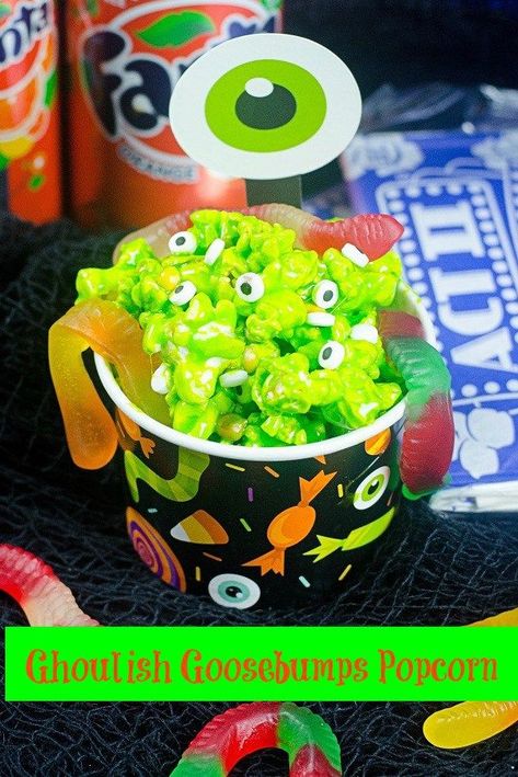 Looking for a sweet treat for your next haunted Halloween movie night? This ghoulish goosebumps popcorn is sure to be a hit with all your little ghosts and goblins. Find out how to make it and get a free movie rental too! w/ @Walmart, @Fanta, Act II and @GoosebumpsMovie #WalmartMovieNight #ad Goosebumps Dinner And A Movie, Halloween Popcorn Mix, Popcorn Mix Recipes, Ghosts And Goblins, Halloween Popcorn, Popcorn Mix, Movie Crafts, Teen Crafts, Halloween Snack