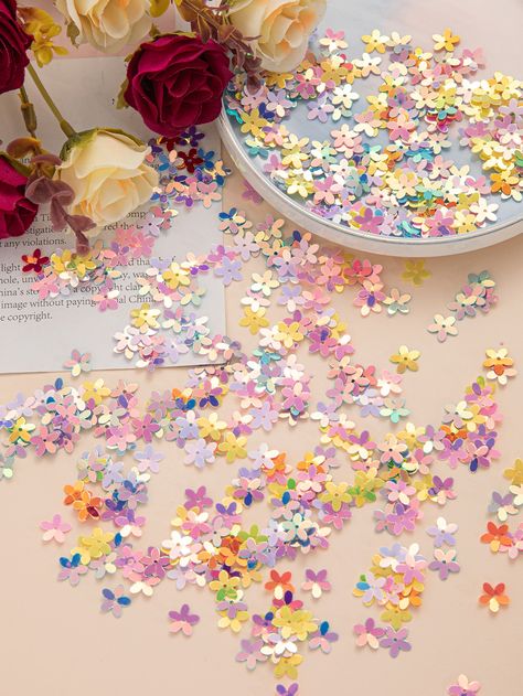 Floral Themed Birthday Party, Garden Party Theme Ideas, Flower Birthday Party Decorations, Flower Birthday Party Ideas, Flower Party Theme, Bridal Shower Floral Theme, Spring Birthday Party Decorations, Flower Party Ideas, Wildflower Party Theme