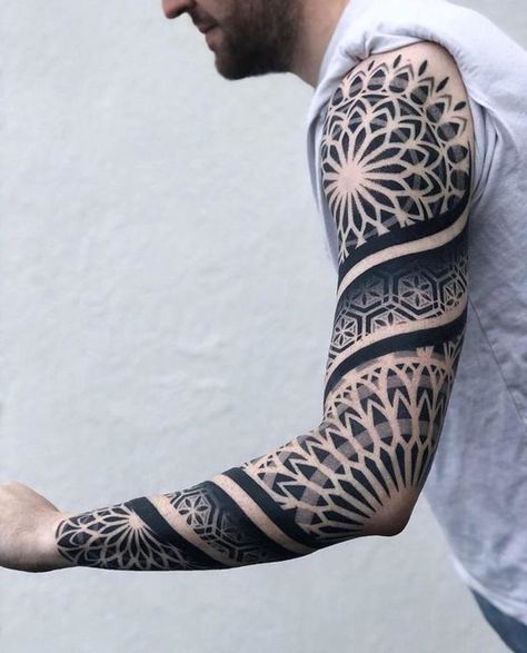 Geometric Tattoo Sleeve Designs, Mandala Tattoo Sleeve, Geometric Mandala Tattoo, Geometric Sleeve Tattoo, Forearm Band Tattoos, Sacred Geometry Tattoo, Tato Lengan, Geometry Tattoo, Bicep Tattoo