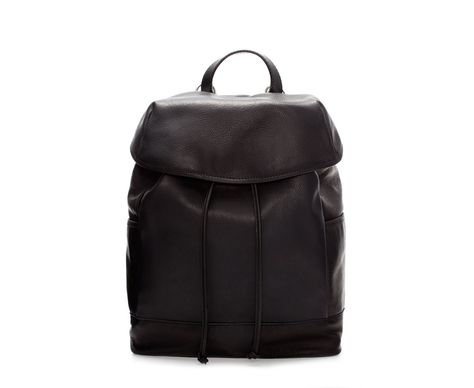 Zara Backpack Plain Black Backpack, Backpacks Accessories, Knapsack Bag, Real Leather Bags, Minimalist Backpack, Leather Rucksack, Zara Bags, Zara Leather, Style Box