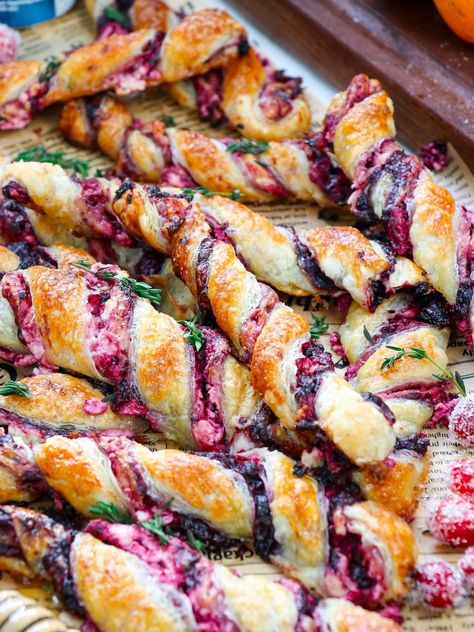 Blackberry Goat Cheese Puff Pastry Twists Goat Cheese Puff Pastry, Blackberry Goat Cheese, Steak Crostini, Pastry Twists, Puff Pastry Twists, Parmesan Potato, Sweet Appetizer, Puff Pastry Appetizers, Pastry Appetizer