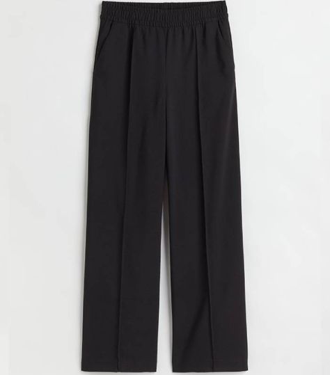 The 4 Best H&M Wide-Leg Trousers | Who What Wear UK Comfortable Trousers Women, H&m Pants, Wide Leg Trousers Outfit Winter, Trousers Outfit Winter, Wide Leg Trousers Outfit, Comfy Trousers, H&m Trousers, Petite Height, H M Outfits