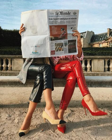 15 Things High Value Women Always Do Fashion Fotografie, Editorial Vogue, Fotografi Urban, Mode Editorials, High Fashion Photography, Fotografi Editorial, Shoes Photography, Paris Mode, Fashion Photography Inspiration