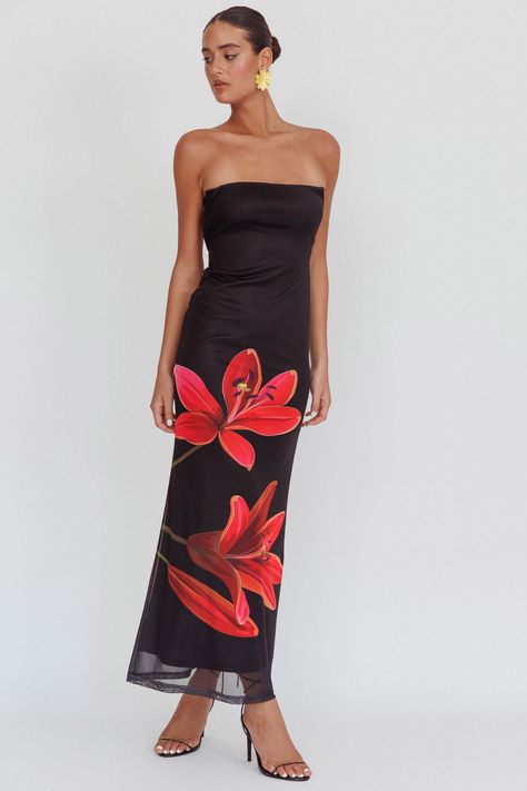 Iridian Strapless Floral Maxi Dress Black by Selfie Leslie Midi Semi Formal Dress, Resort Formal, Satin Floral Dress, First Date Outfit, Tube Maxi Dresses, Placement Print, Girl Dinner, Floral Cocktail Dress, Maxi Dress Black