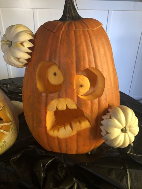 My 2019 pumpkin!!! Pumpkin Carving Ideas For Tall Pumpkin, Pumpkin Carving Ideas Tall, Tall Pumpkin Carving, Long Pumpkin Carving Ideas, Tall Pumpkin Carving Ideas, Hungry Pumpkin, Cute Pumpkin Painting Ideas, Unique Pumpkin Carving, Cute Pumpkin Painting