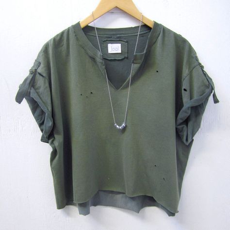 UPCYCLED Bleached Top. Distressed Vintage T-Shirt. Army Green Crop... ($48) ❤ liked on Polyvore featuring tops, shirts, crop top, olive crop top, distressed shirt, ripped shirt and sleeve shirt Bleached Top, Ripped Shirts, Ripped Tshirt, Olive Green Shirt, Shirts Oversized, Mode Grunge, Green Crop Top, Distressed Shirt, Bleach T Shirts