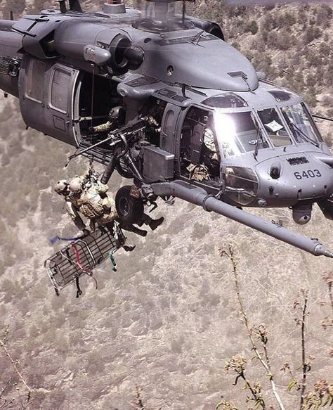 US Air Force Pararescue Jumpers  #BoarTooth  #Military #AirForce #Pararescue #Badass #SpecialForces #Goals #OAF #SOF #Tactical #MolonLabe Us Army Special Forces, Usaf Pararescue, Special Operations Forces, Special Ops, United States Military, Military Helicopter, Kendo, Military Life, Special Operations