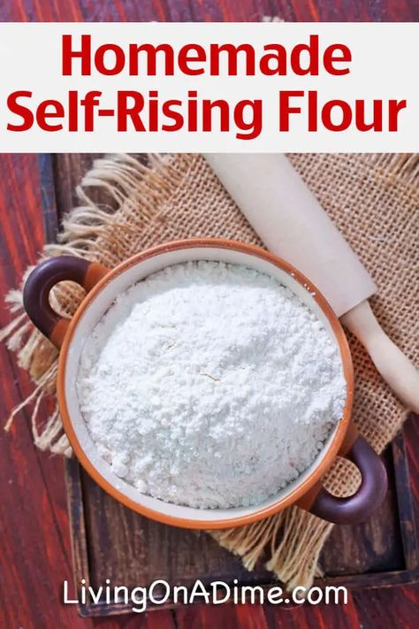 Homemade Self Rising Flour, Homemade Soda Crackers, Make Self Rising Flour, Homemade Dry Mixes, Homemade Soda, Homemade Pudding, Baking Substitutes, Easy Homemade Recipes, Self Rising Flour