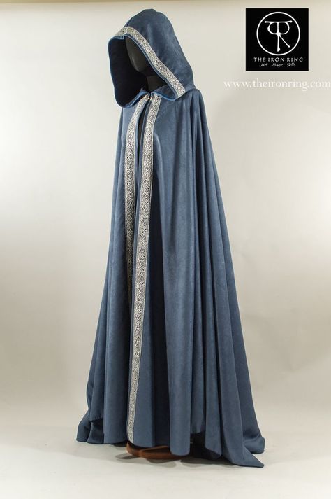 Elven Cloak, Old Fashion Dresses, Fantasy Gowns, Medieval Clothing, Medieval Dress, Fantasy Dress, Historical Dresses, Fantasy Clothing, Fantasy Fashion