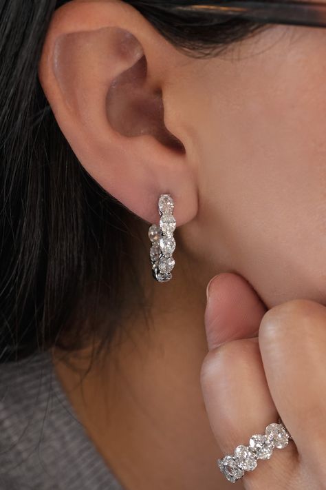 18k White gold oval cut hoop earrings with 4.75ct Oval Diamond Hoop Earrings, Oval Diamond Earrings Studs, Real Diamond Earrings Studs, Oval Diamond Earring, Jewellery Photography Inspiration, Real Diamond Earrings, Diamond Solitaire Earrings, Premium Jewelry, Silver Diamond Earrings