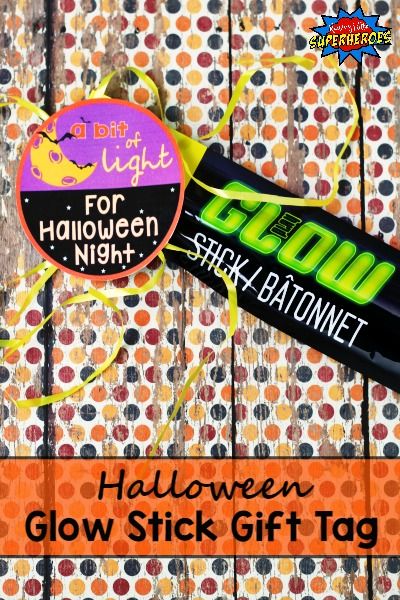 Halloween Night -Free Printable Glow Stick Tag Halloween Labels Printable, Printable Halloween Tags, Halloween Themed Activities, Free Printable Halloween, Halloween Labels, Halloween Family, Free Printable Gift Tags, Labels Printables Free, Glow Stick