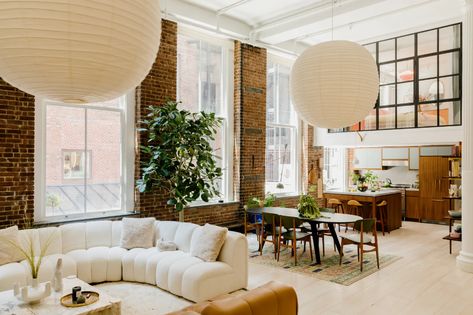 Inside Supermodel Elsa Hosk’s Vintage-Filled SoHo Loft | Architectural Digest Elsa Hosk Home, Mezzanine Bedroom, Nyc Loft, Soho Loft, New York Loft, Apartment Decoration, Appartement Design, Vogue Living, Exposed Brick Walls