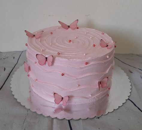 Pink Simple Cake Birthday, Small Simple Cakes Birthdays, Pink Birthday Cake Butterflies, Simple Cake Design For Girl, 19years Old Birthday Cake, Buterfly Cake For Kids, Cake For Daughter Birthday, Cakes For Teens Girls Birthday, Mini Butterfly Cake