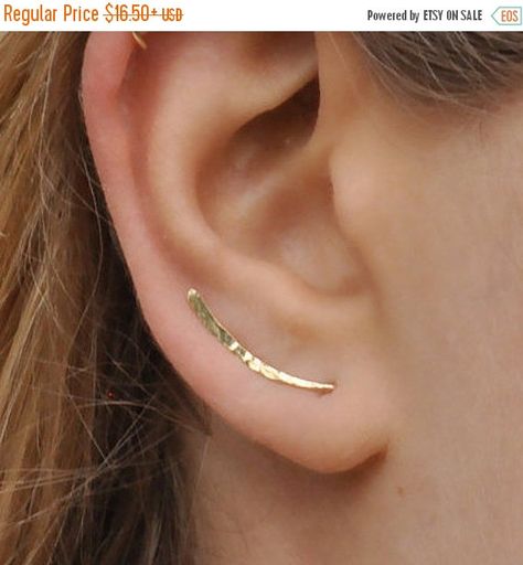 Ear Crawlers Earrings, Pioneer Fashion, Earring Climbers, Ear Climber Earrings Gold, Climbers Earrings, Second Hole Earrings, Gold Bar Earrings Studs, Ear Lobe Piercings, Types Of Ear Piercings