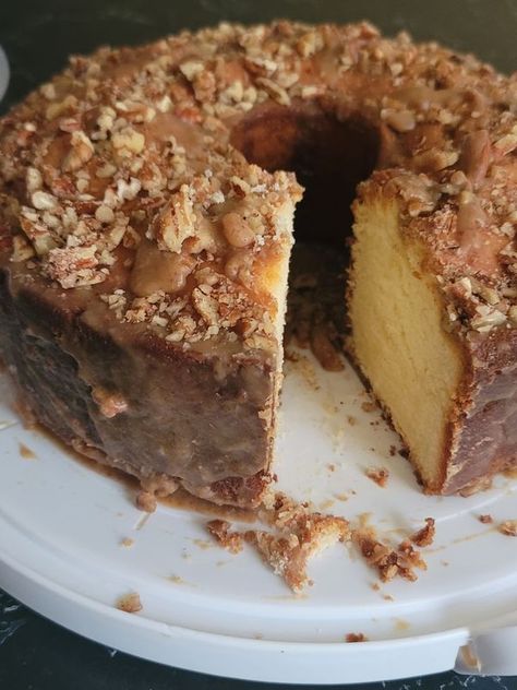 2 Step Pound Cake Recipe, Old School Pound Cake Recipe, Donut Pound Cake, Buttermilk Pound Cake Recipes Moist, Peanut Butter Pound Cake Recipe, Pound Cake Recipes Moist, Crazy Desserts, 5 Flavor Pound Cake, 1234 Cake