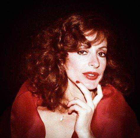 Patti Lupone Anything Goes, Patti Lupone 80s, Young Patti Lupone, Pattie Lupone, Patty Lupone, Patti Lupone, Kathryn Hahn, Imperfection Is Beauty, Celebrity Skin