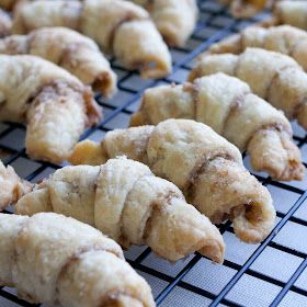 Raspberry Rugelach, Butterhorns Recipe, Nut Rolls, Cake Mug, Making Cookies, Italian Cookies, Xmas Cookies, Cookies Recipes Christmas, Favorite Cookies