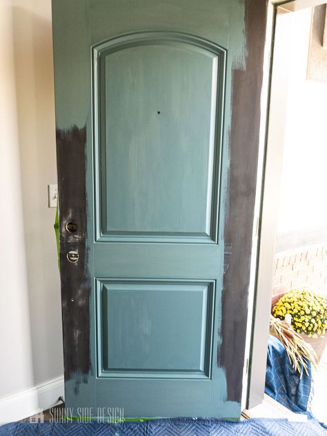 How to Paint a Front Door | Like a Pro | Sunny Side Design Painting The Inside Of Your Front Door, Painting French Doors, Cheap Curb Appeal, Painted French Doors, Painted Exterior Doors, Painted Front Doors, Side Design, Red Door, Exterior Door