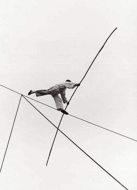 Lagny, 1959 by Izis Bidermanas Tightrope Walker, Robert Doisneau, Foto Art, The Last Airbender, Belle Photo, Black And White Photography, Fine Art Photography, Circus, Photo Art