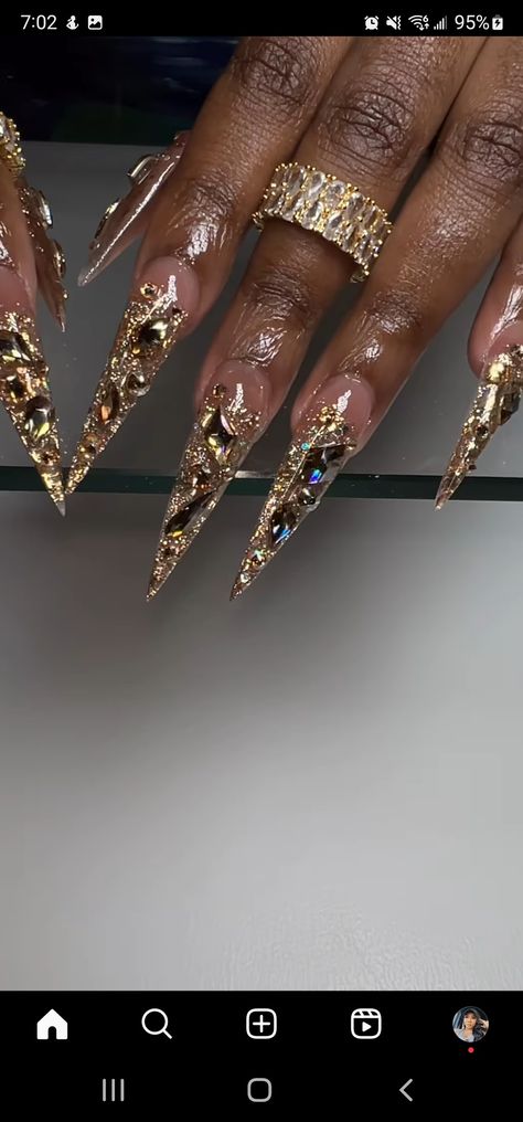 House Interior Makeover, Bling Stiletto Nails, Gold Nails Prom, Growth Tattoos, Gold Stiletto Nails, Brush Techniques, Nails Brush, Interior Makeover, Meaning Tattoos