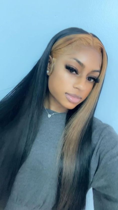 Straight Weave Hairstyles Middle Part, Weave Hairstyles Middle Part, Hairstyles Middle Part, Hair Styles Straight, Long Weave Hairstyles, Front Lace Wigs, Middle Hair, Skunk Stripe, Straight Weave