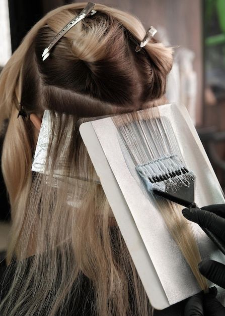 Photo young woman in a hairdressing salo... | Premium Photo #Freepik #photo #women-hairdresser #hair-coloring #hair-salon #women-salon Styling Hair Aesthetic, Blowout Hair Salon, Salon Stock Photos, Salon Asthetic Picture, Dye Hair Aesthetic, Salon Aesthetic Hair, Hairdressing Aesthetic, Cosmotology Pictures Aesthetic, Hair Salon Photography