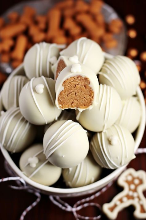 Gingerbread OREO Truffles Gingerbread Truffles Recipe, Oreo Cookie Crumbs, Gingerbread Truffles, Spicy Gingerbread, Oreo Truffles Recipe, Homemade Gingerbread, Golden Oreo, Homemade Food Gifts, Creative Snacks